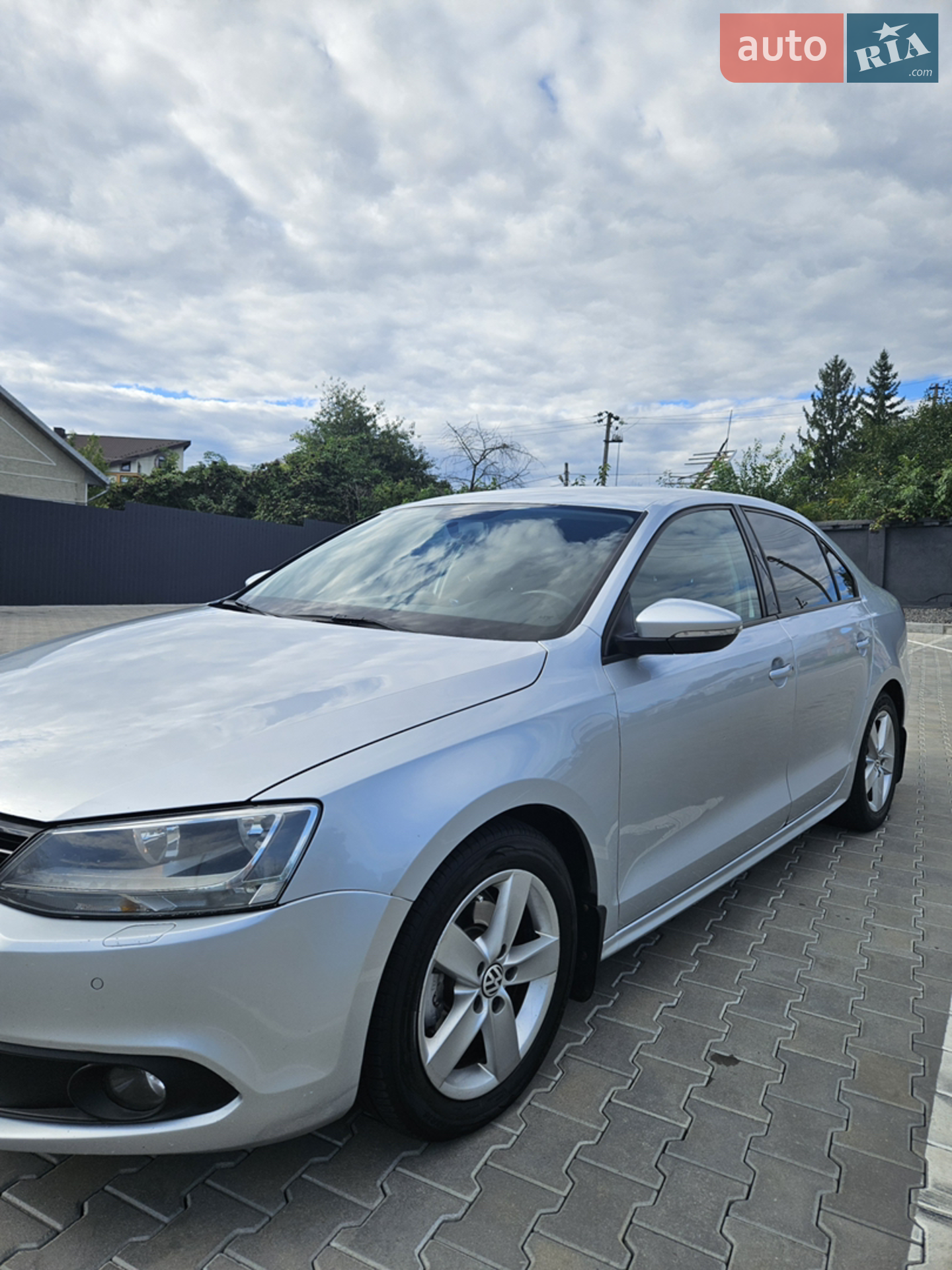 Volkswagen Jetta, 2011