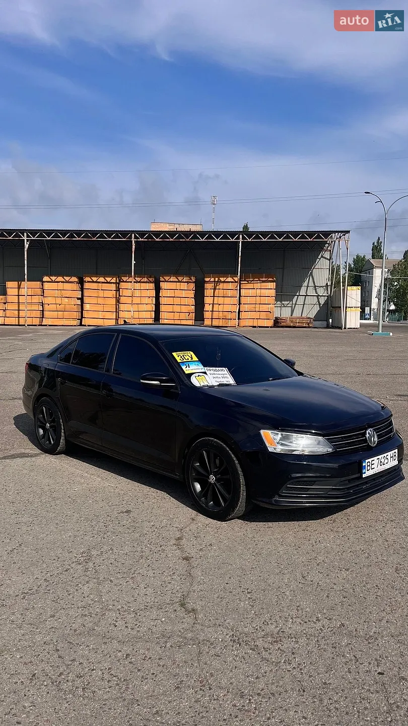 Volkswagen Jetta, 2015