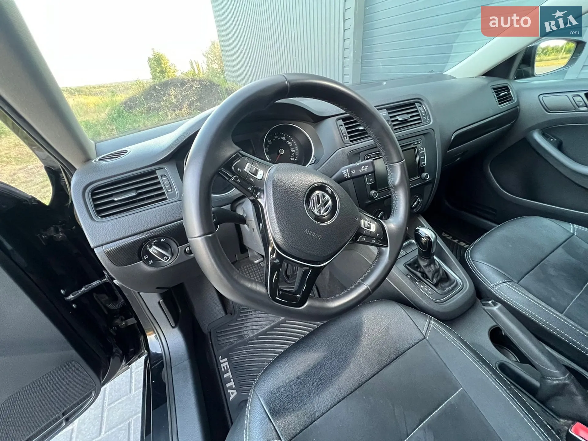Volkswagen Jetta, 2015
