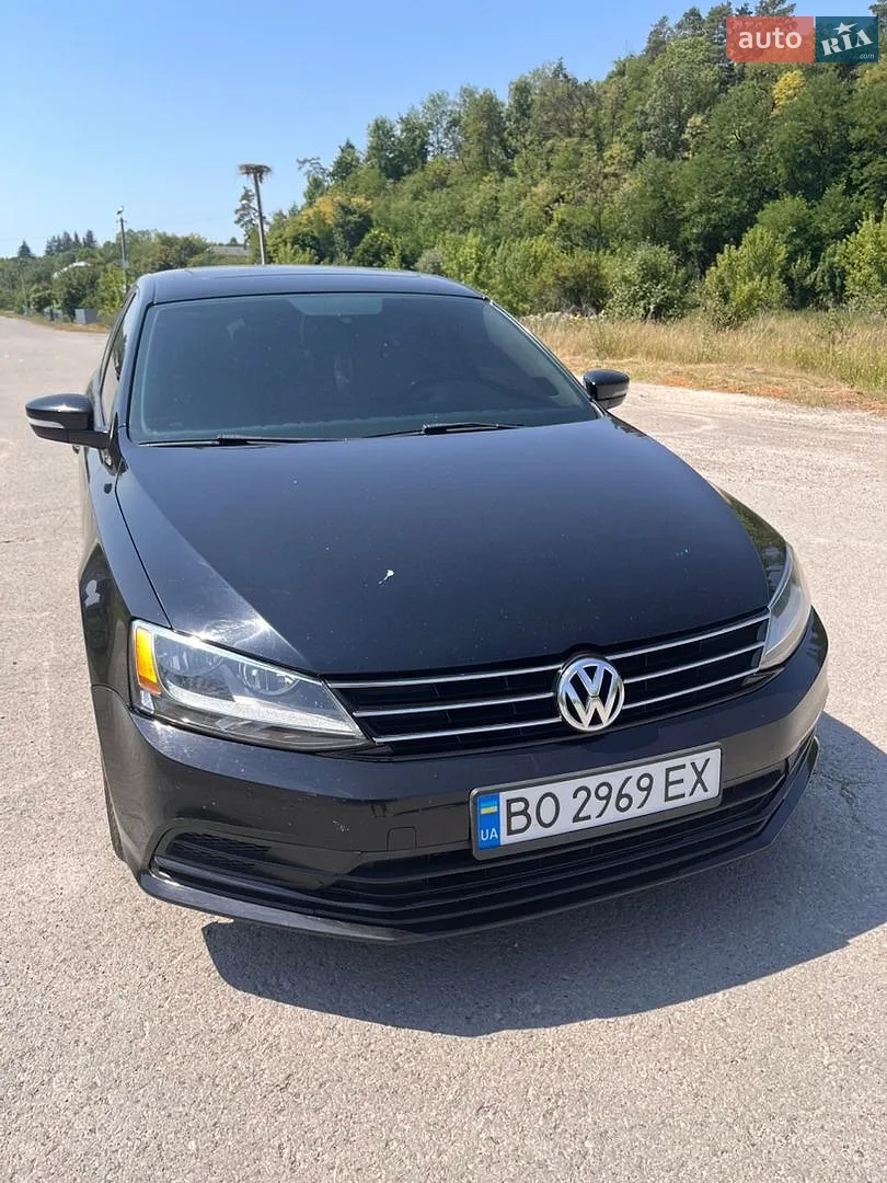 Volkswagen Jetta, 2011