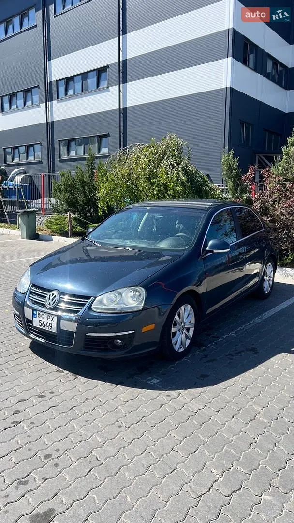 Volkswagen Jetta, 2009