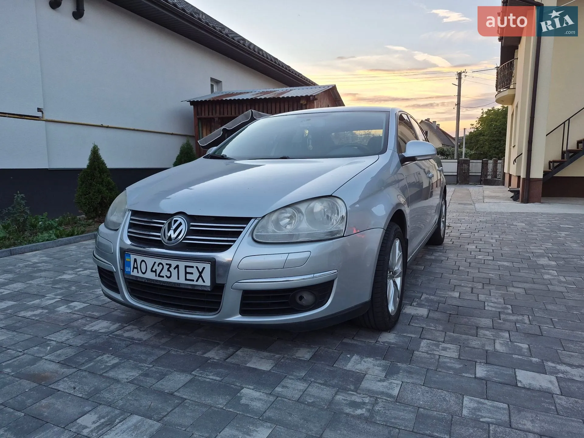 Volkswagen Jetta, 2010