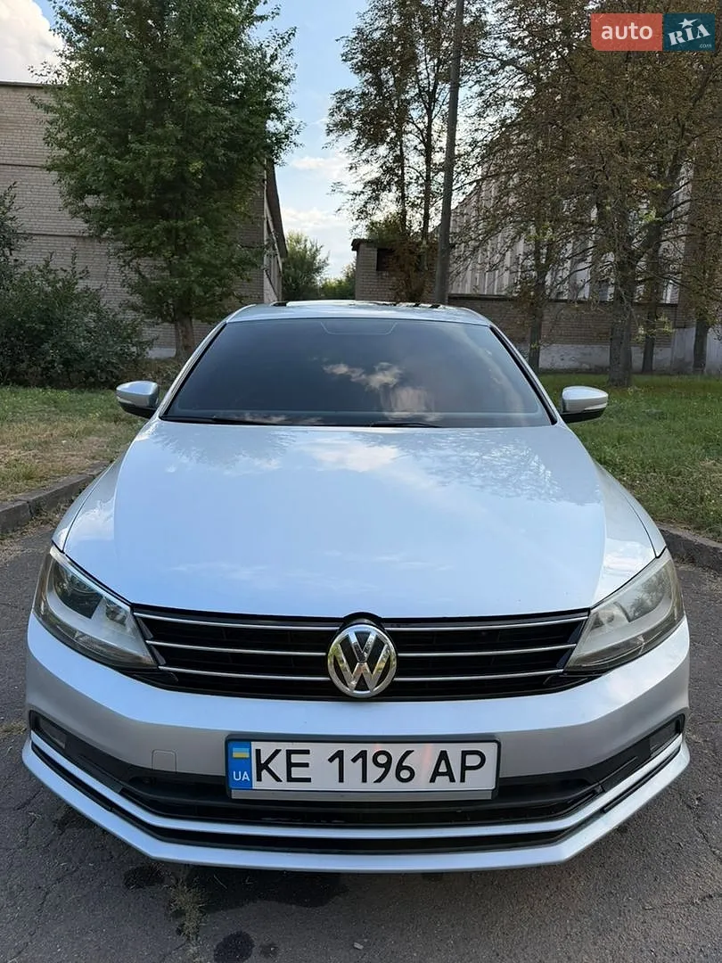 Volkswagen Jetta, 2014