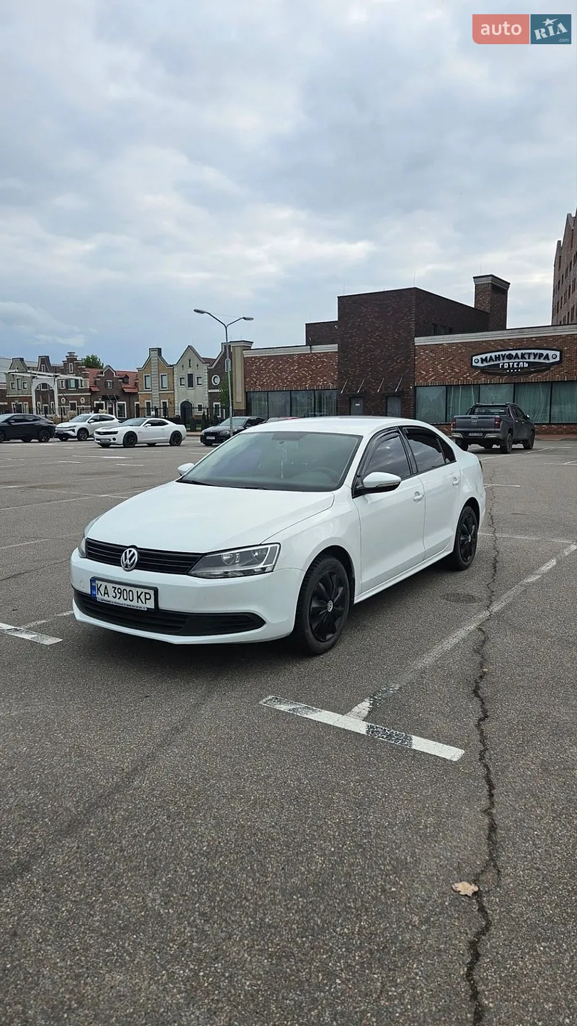 Volkswagen Jetta, 2014