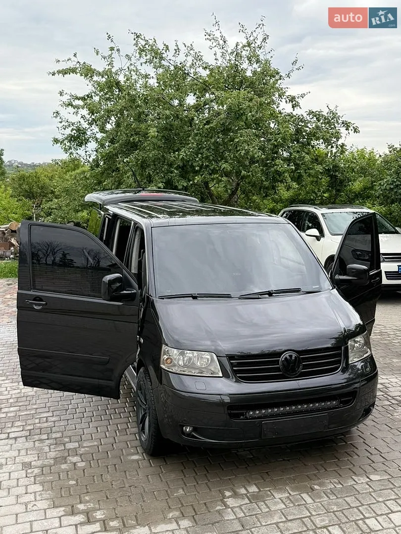 Volkswagen Multivan, 2005