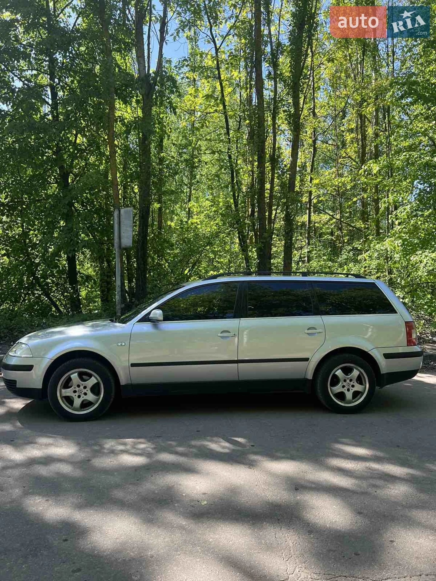 Volkswagen Passat, 2001
