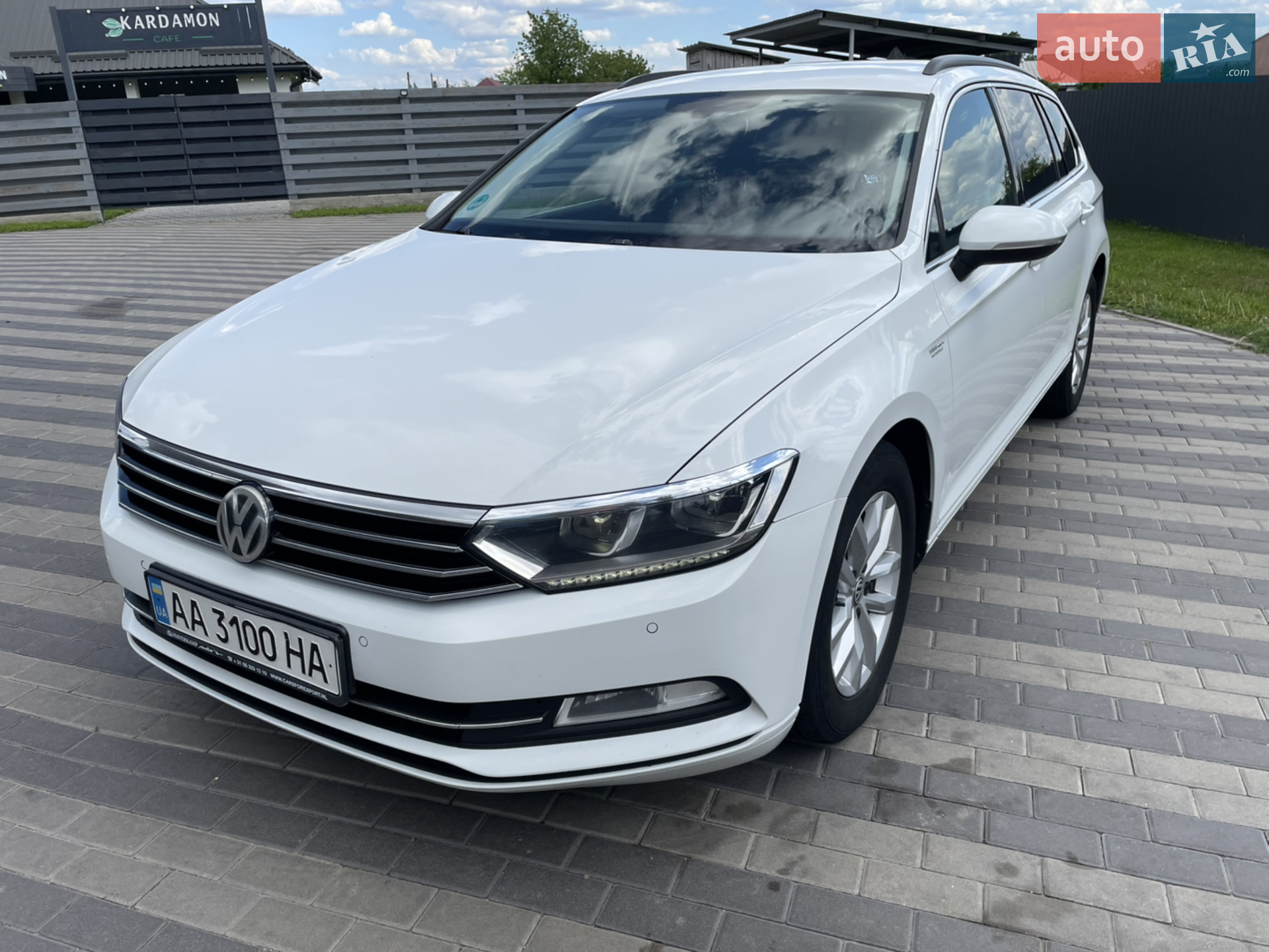 Volkswagen Passat, 2015