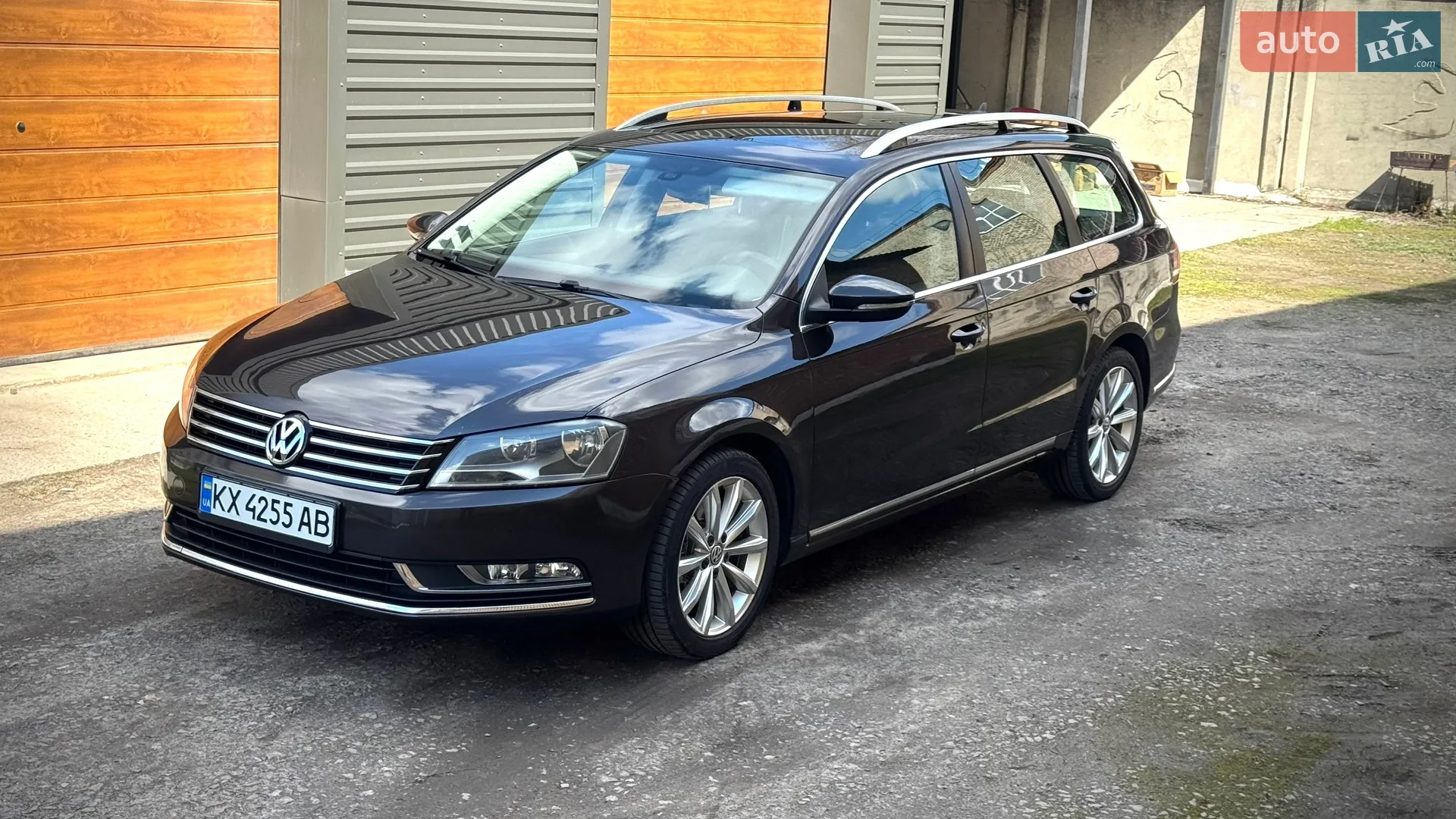 Volkswagen Passat 2011 — 1