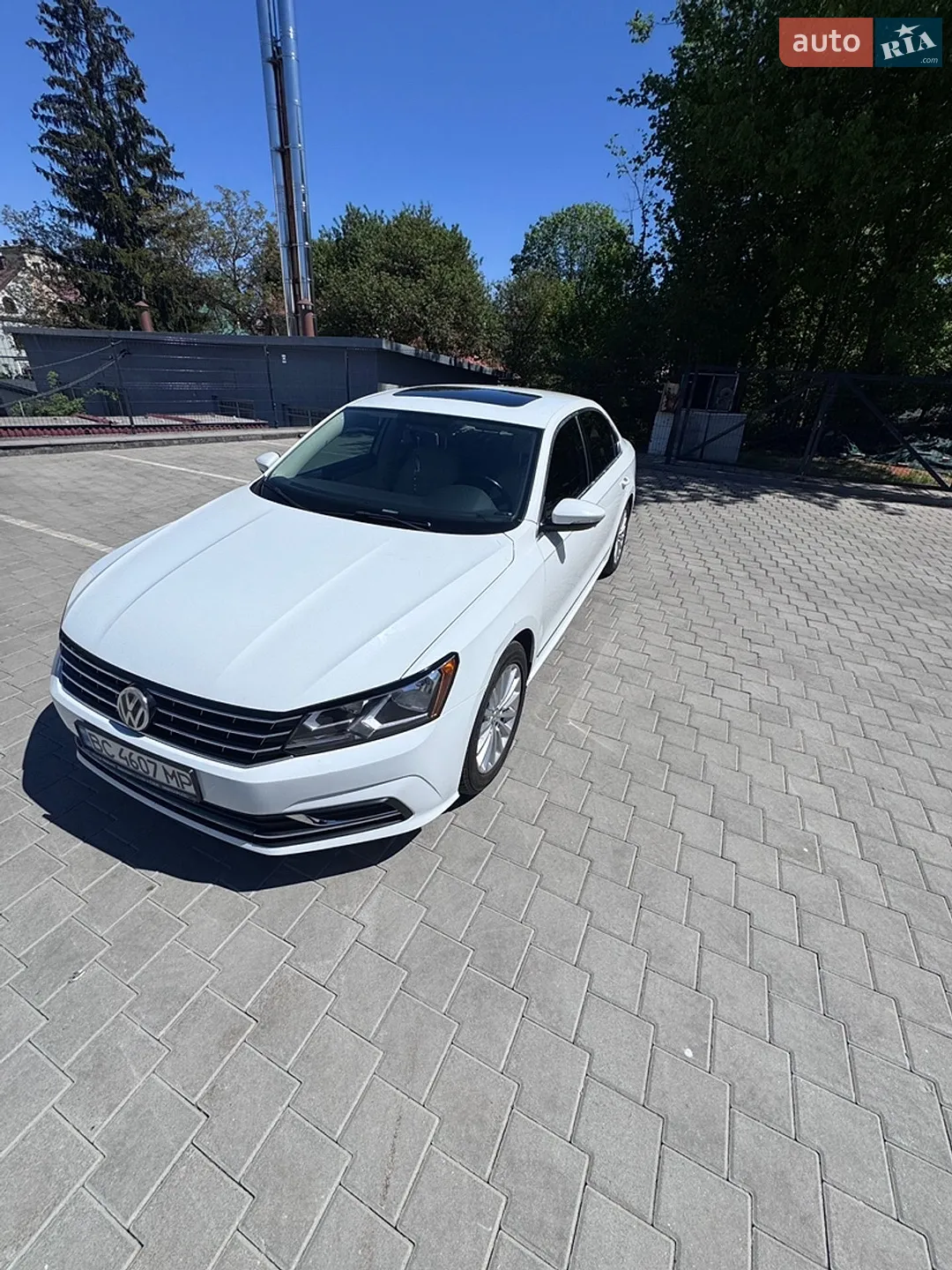 Volkswagen Passat, 2016