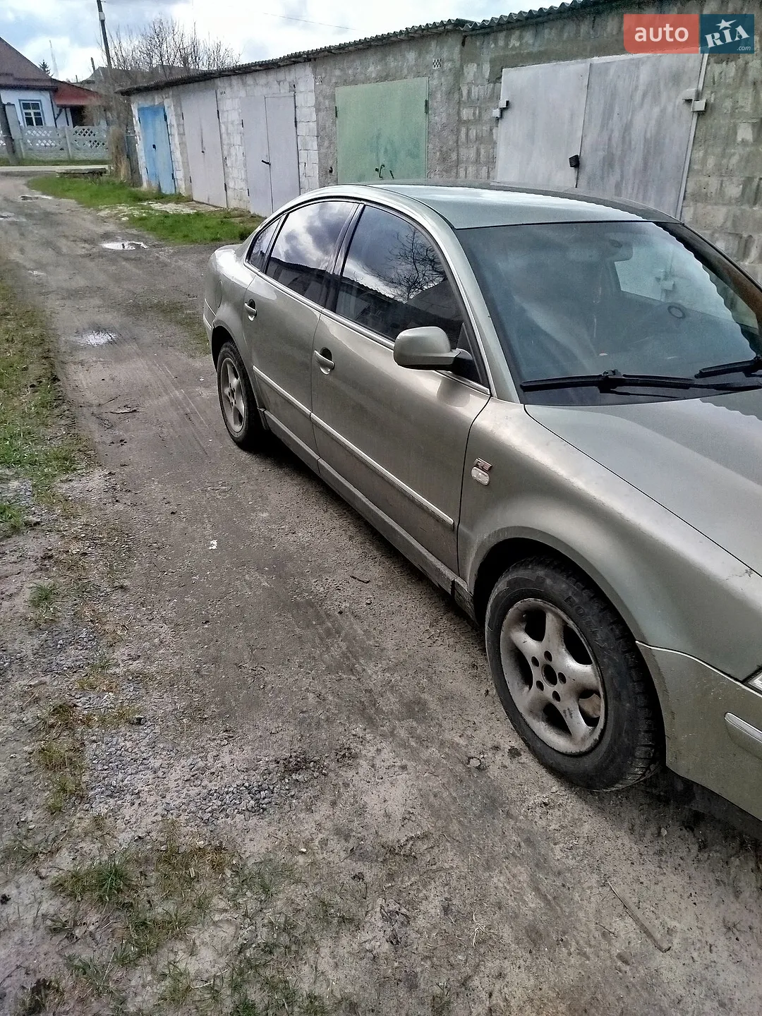 Volkswagen Passat, 2001