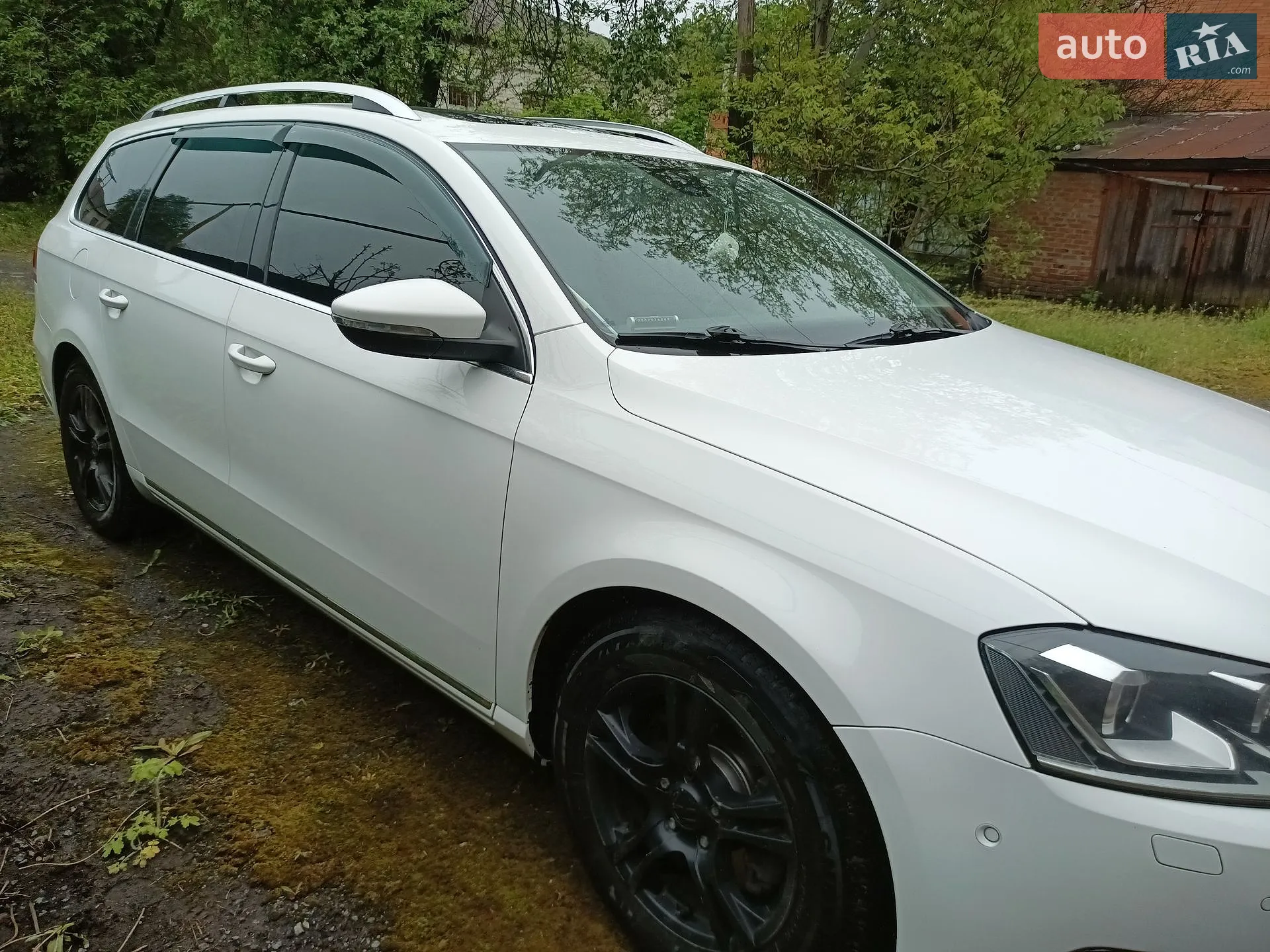 Volkswagen Passat, 2011
