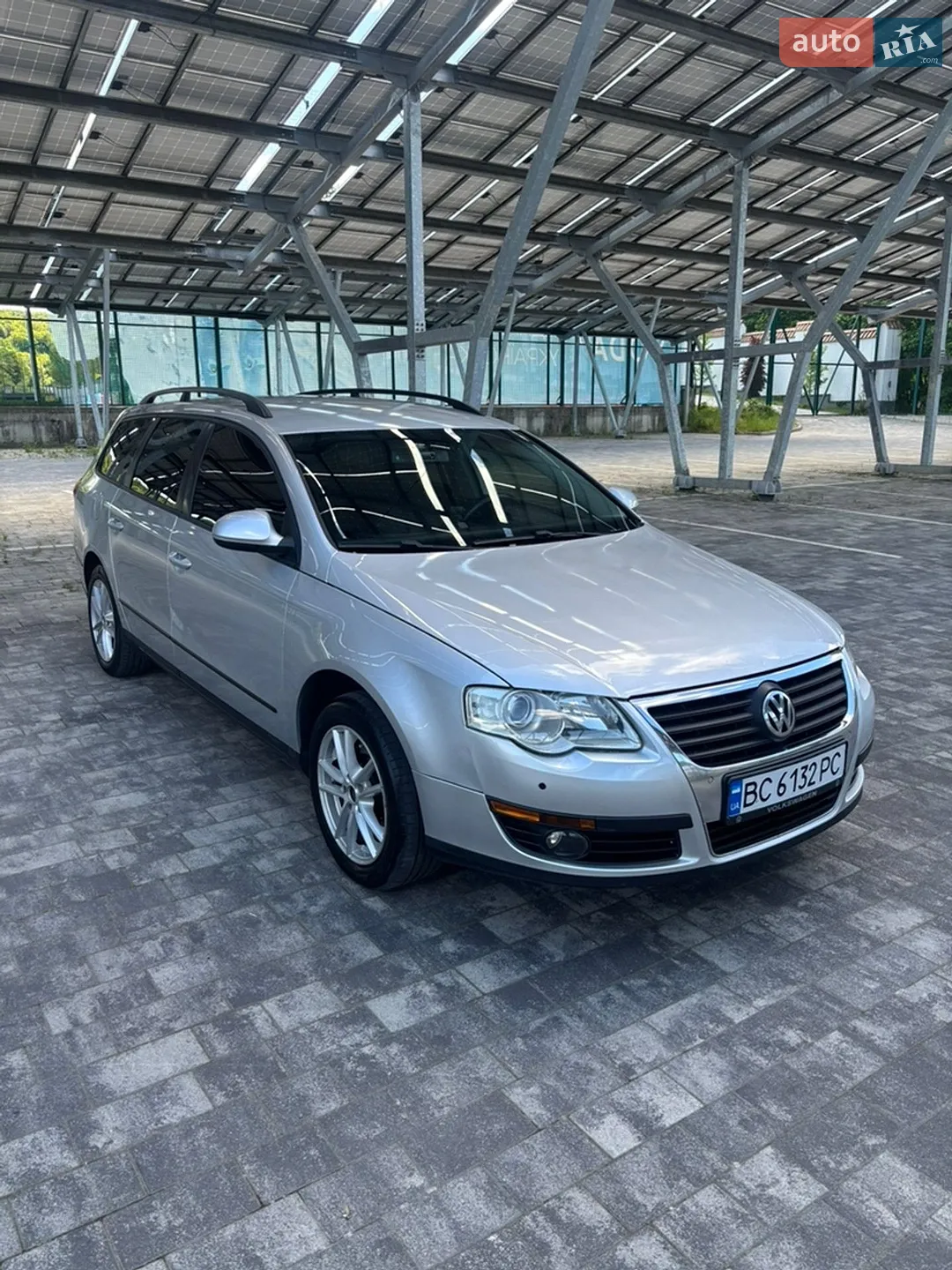 Volkswagen Passat, 2005