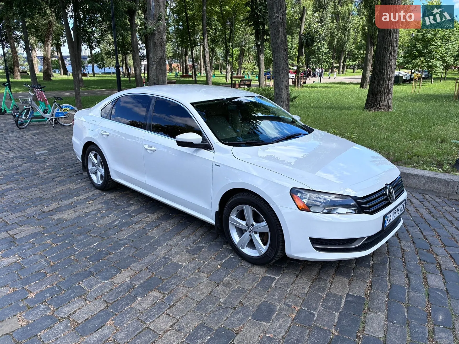 Volkswagen Passat, 2012