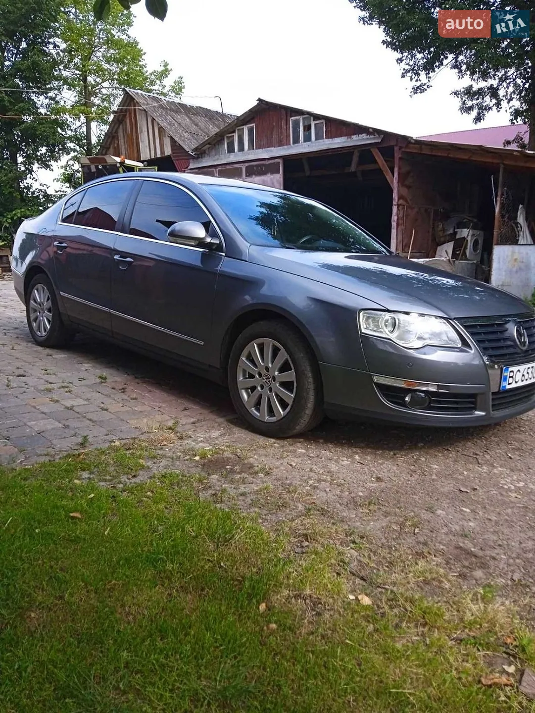 Volkswagen Passat, 2005