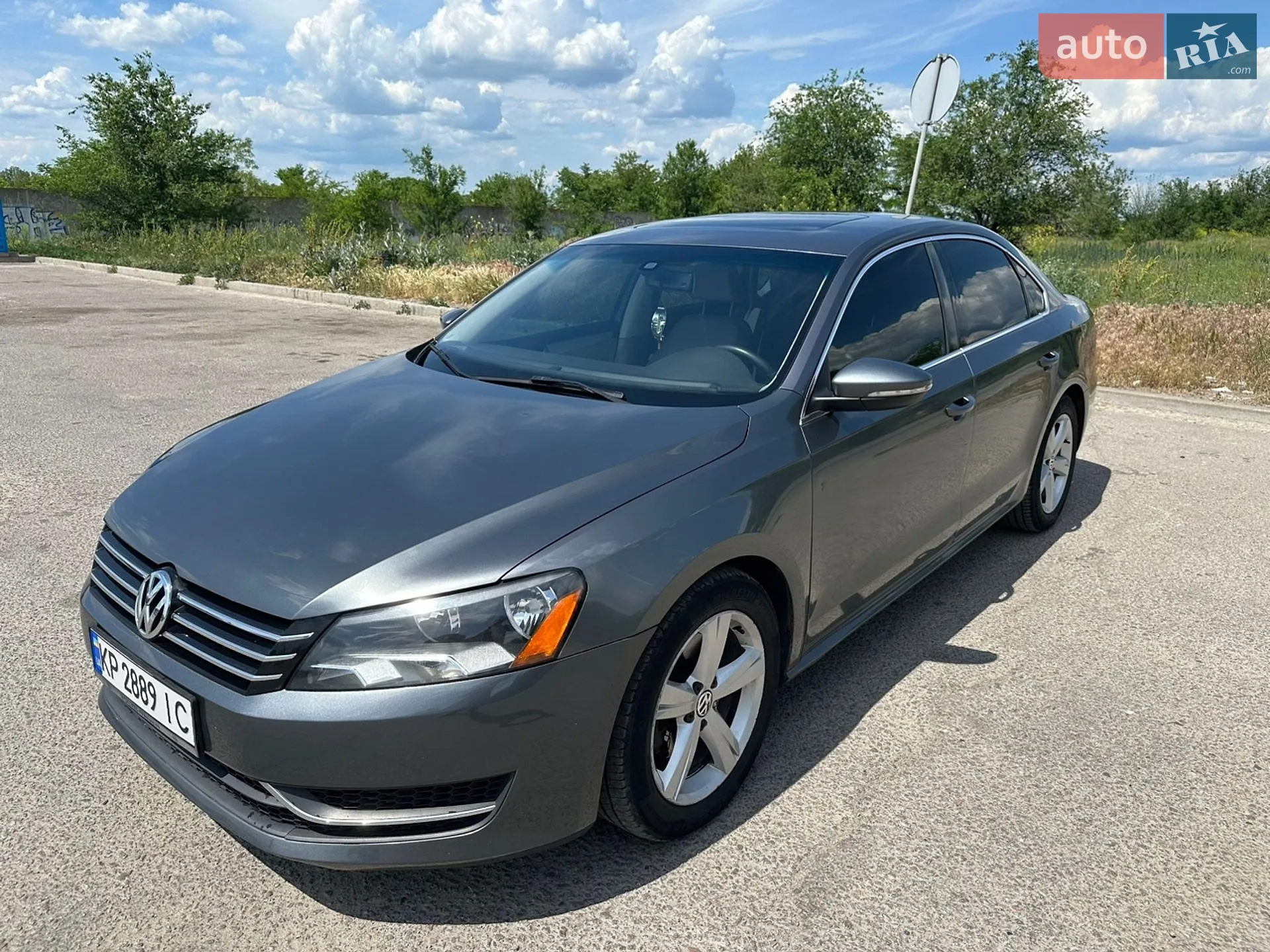 Volkswagen Passat, 2011