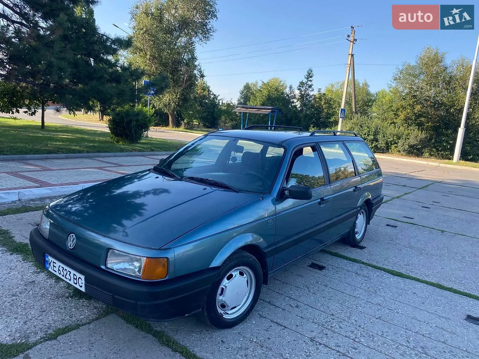 Volkswagen Passat, 1990