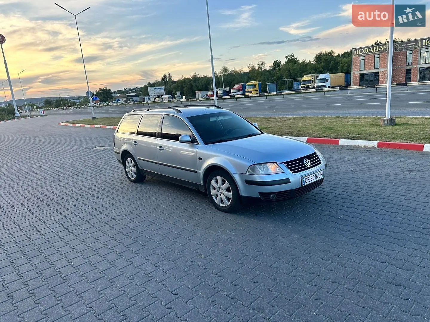 Volkswagen Passat, 2003