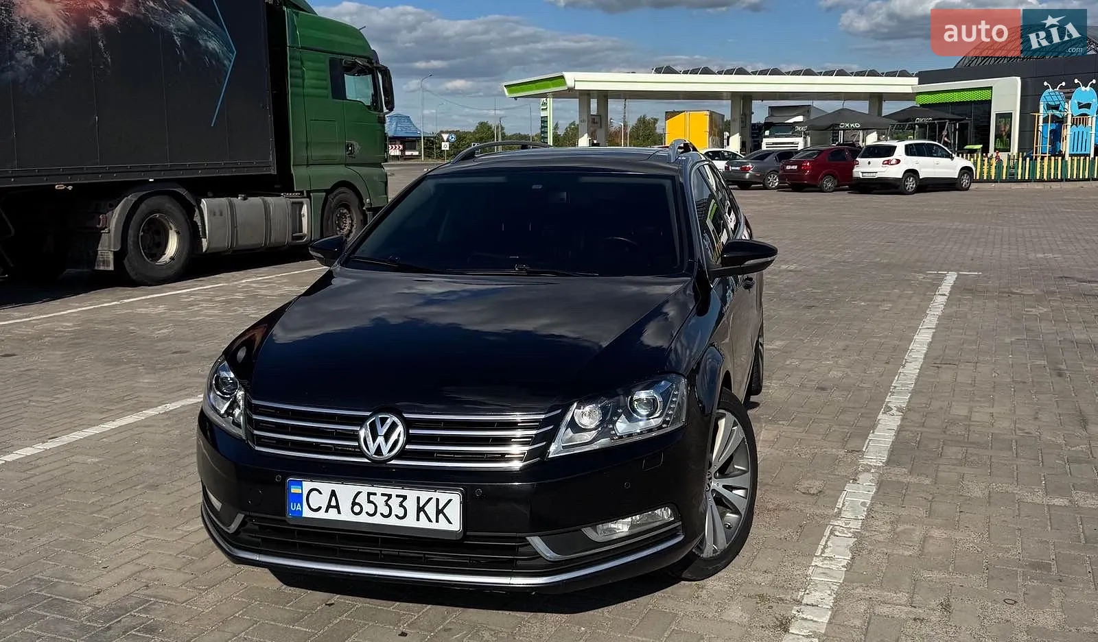 Volkswagen Passat, 2011