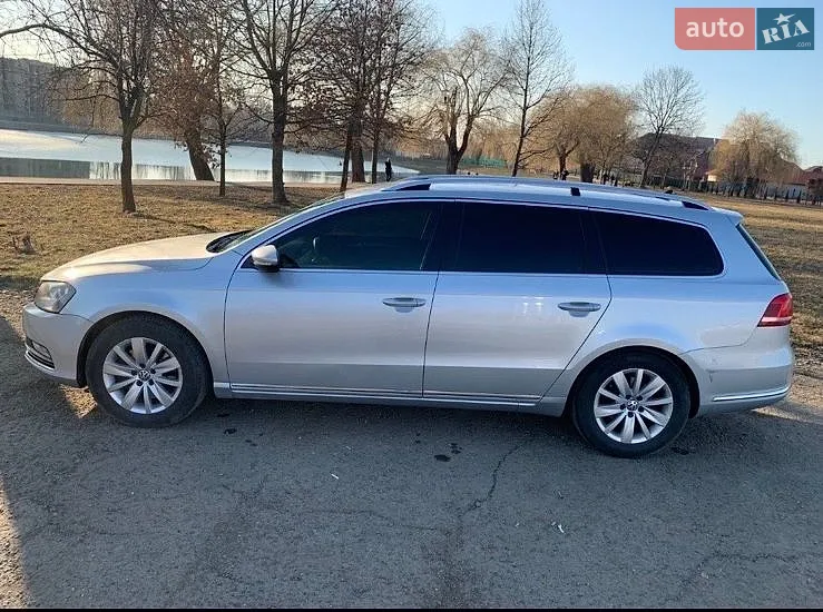 Volkswagen Passat, 2012