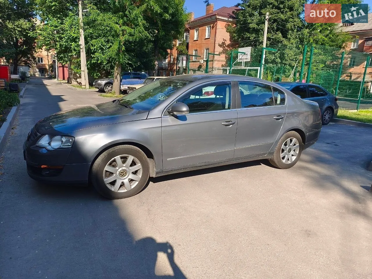 Volkswagen Passat, 2005