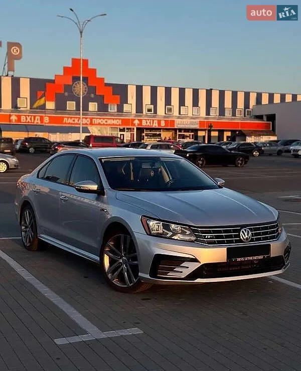 Volkswagen Passat, 2018