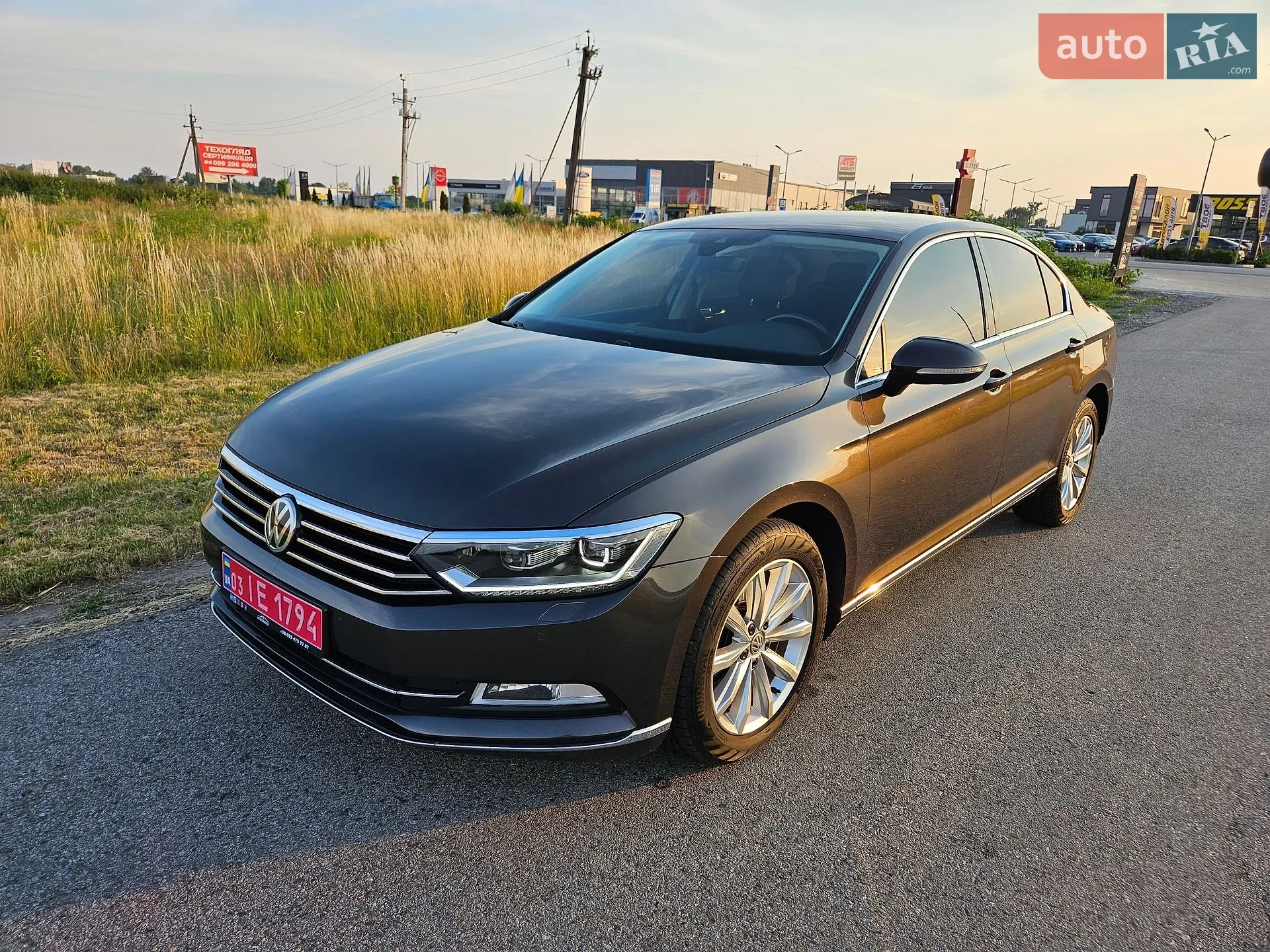 Volkswagen Passat 2018 — 1