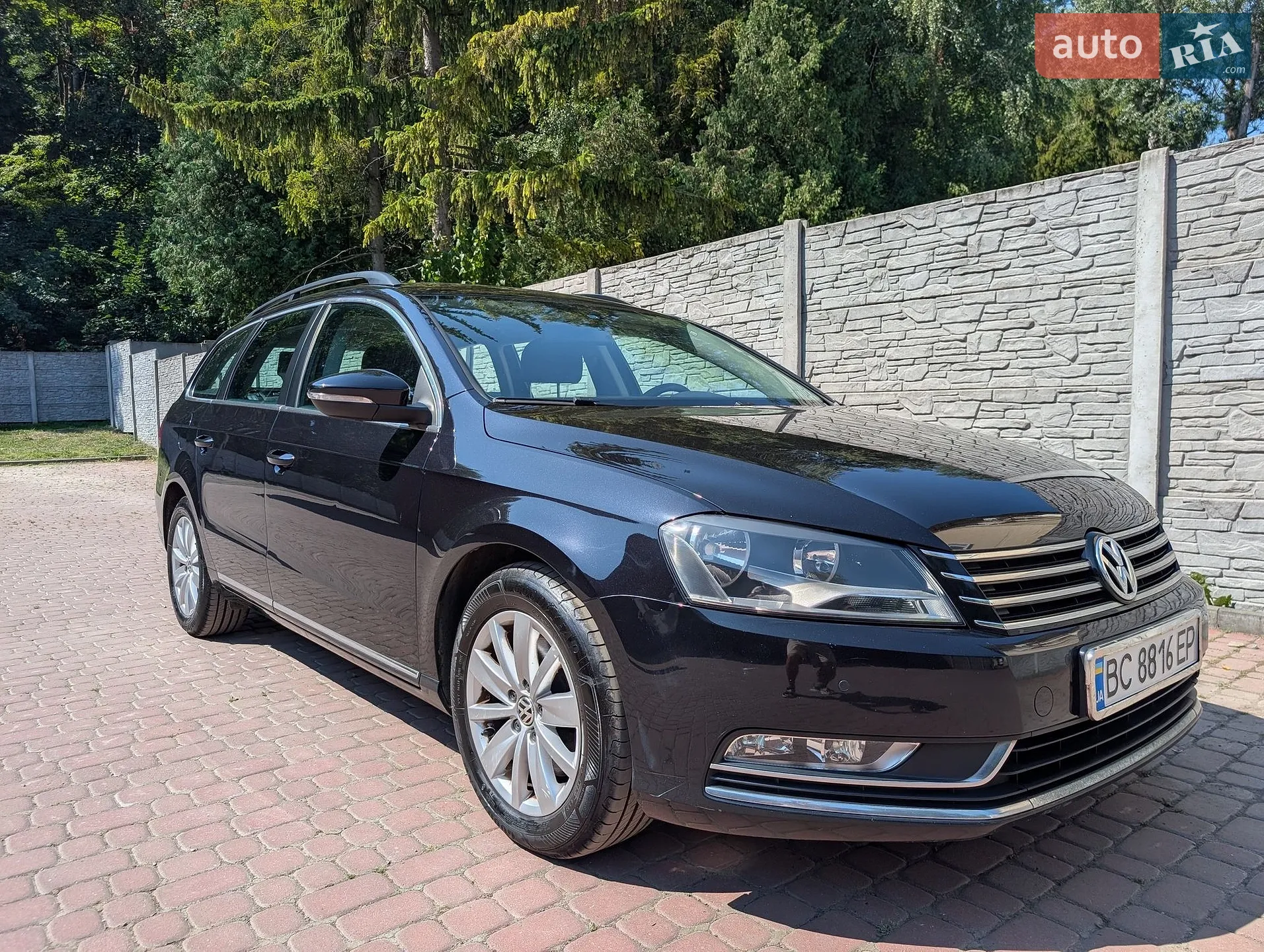 Volkswagen Passat, 2011