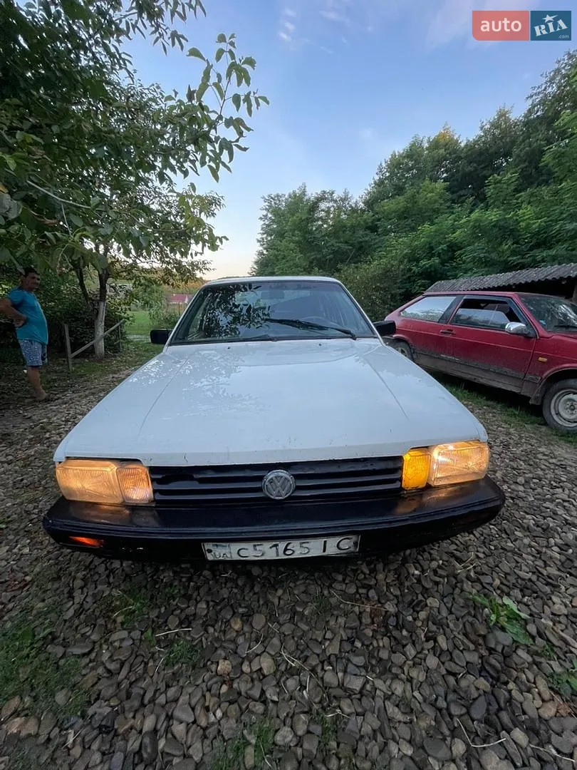 Volkswagen Passat, 1986
