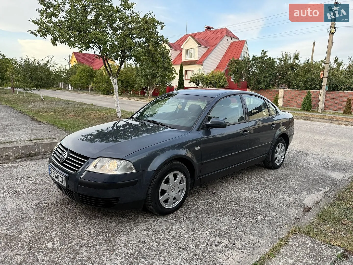 Volkswagen Passat, 2001