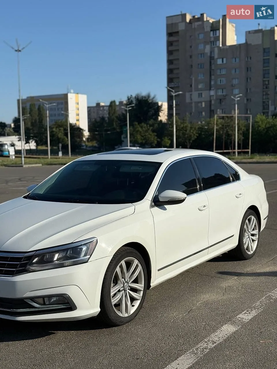 Volkswagen Passat, 2016