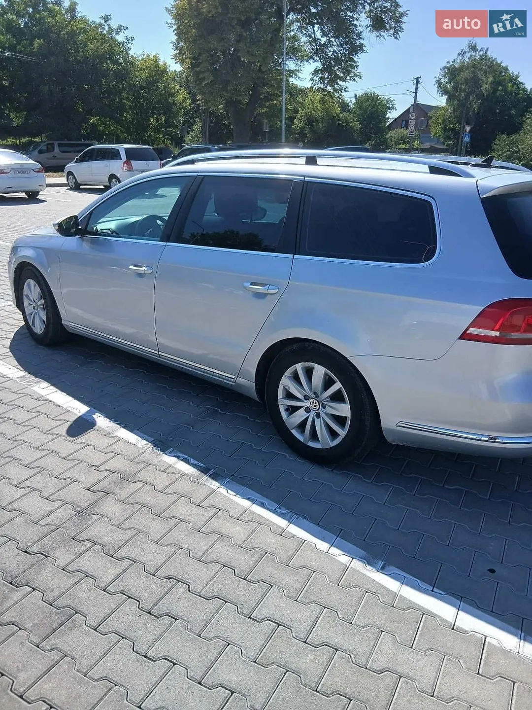 Volkswagen Passat, 2011