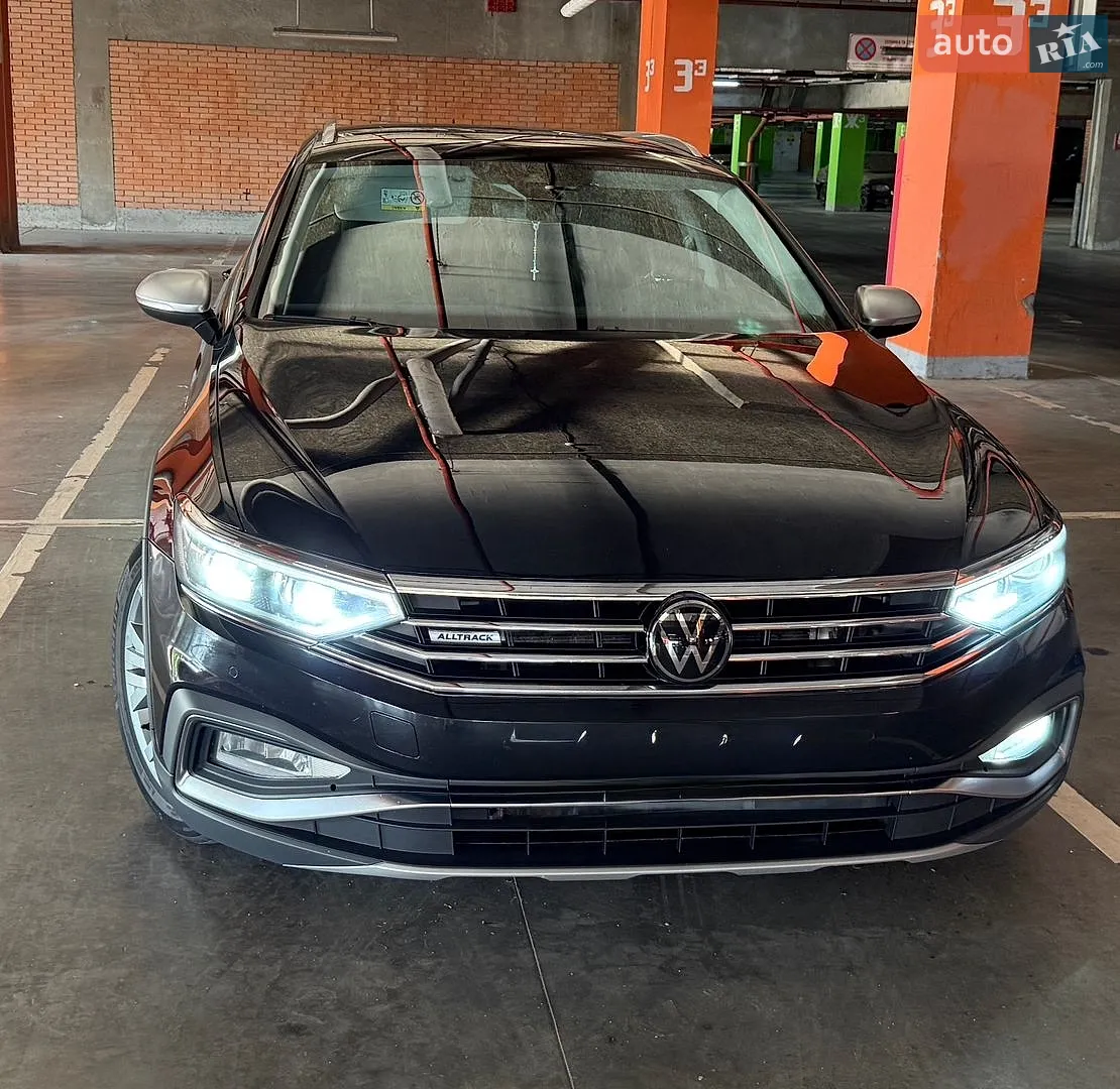 Volkswagen Passat, 2022
