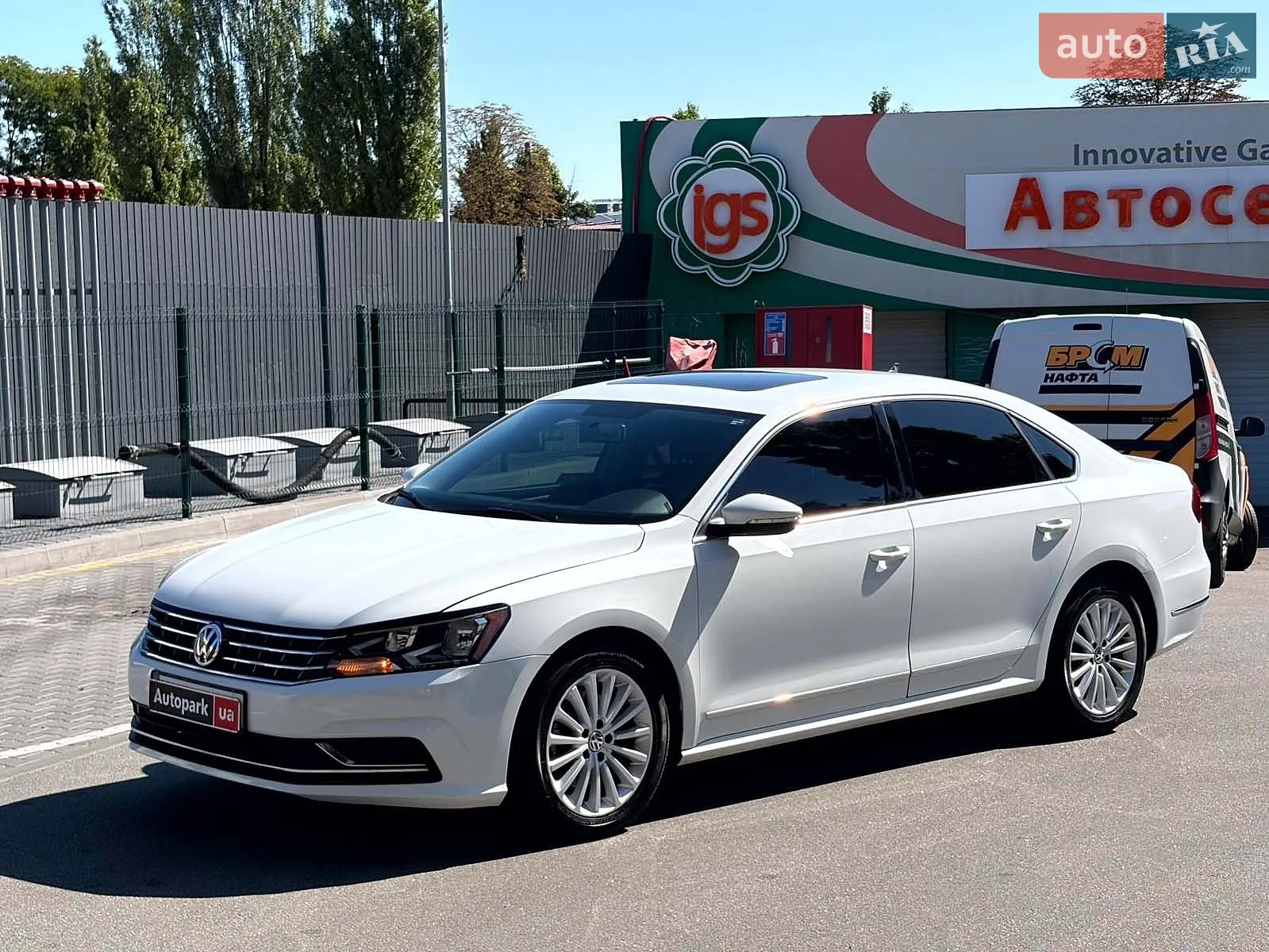 Volkswagen Passat, 2016