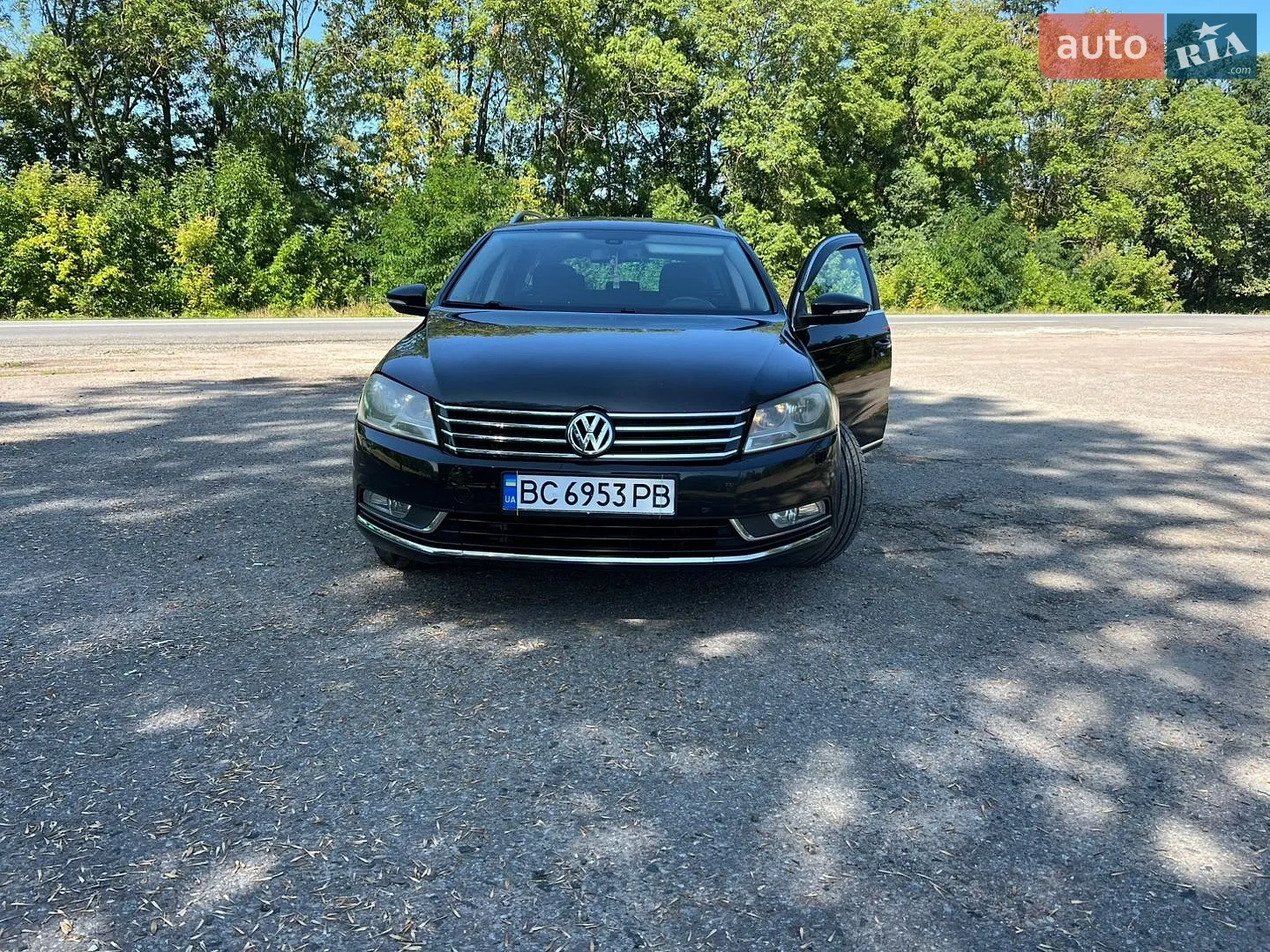 Volkswagen Passat, 2011