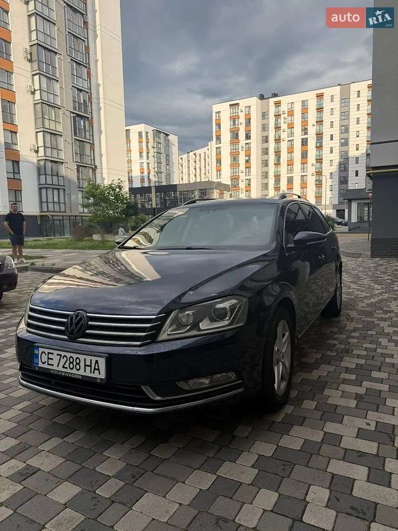 Volkswagen Passat, 2011