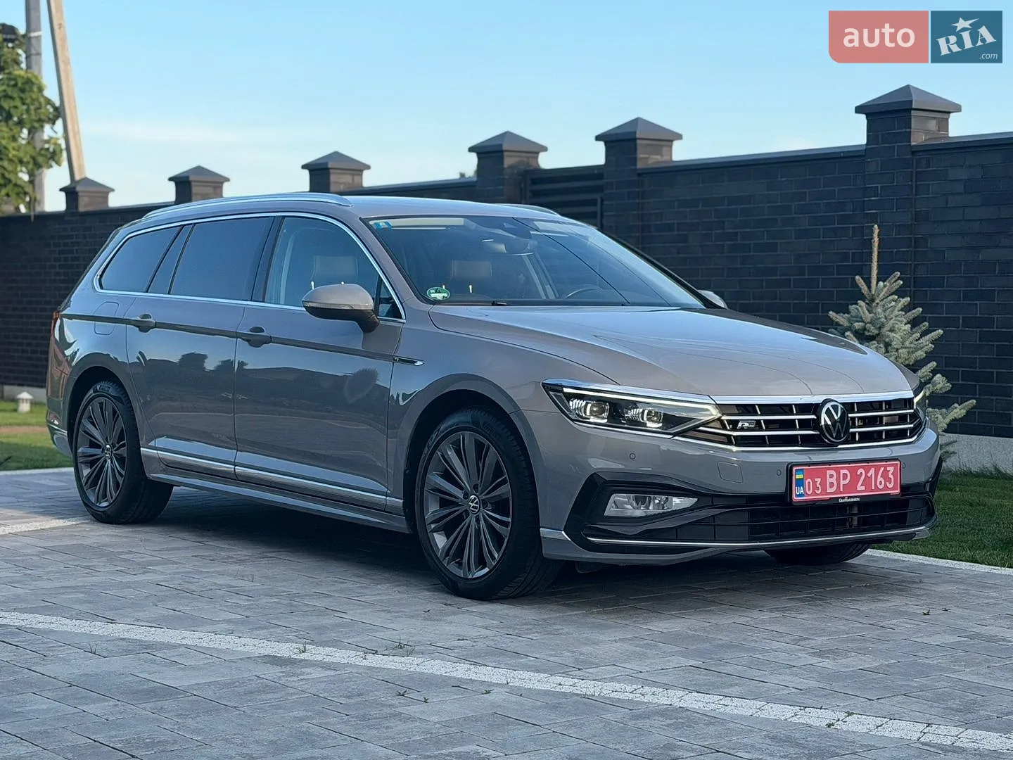 Volkswagen Passat, 2022