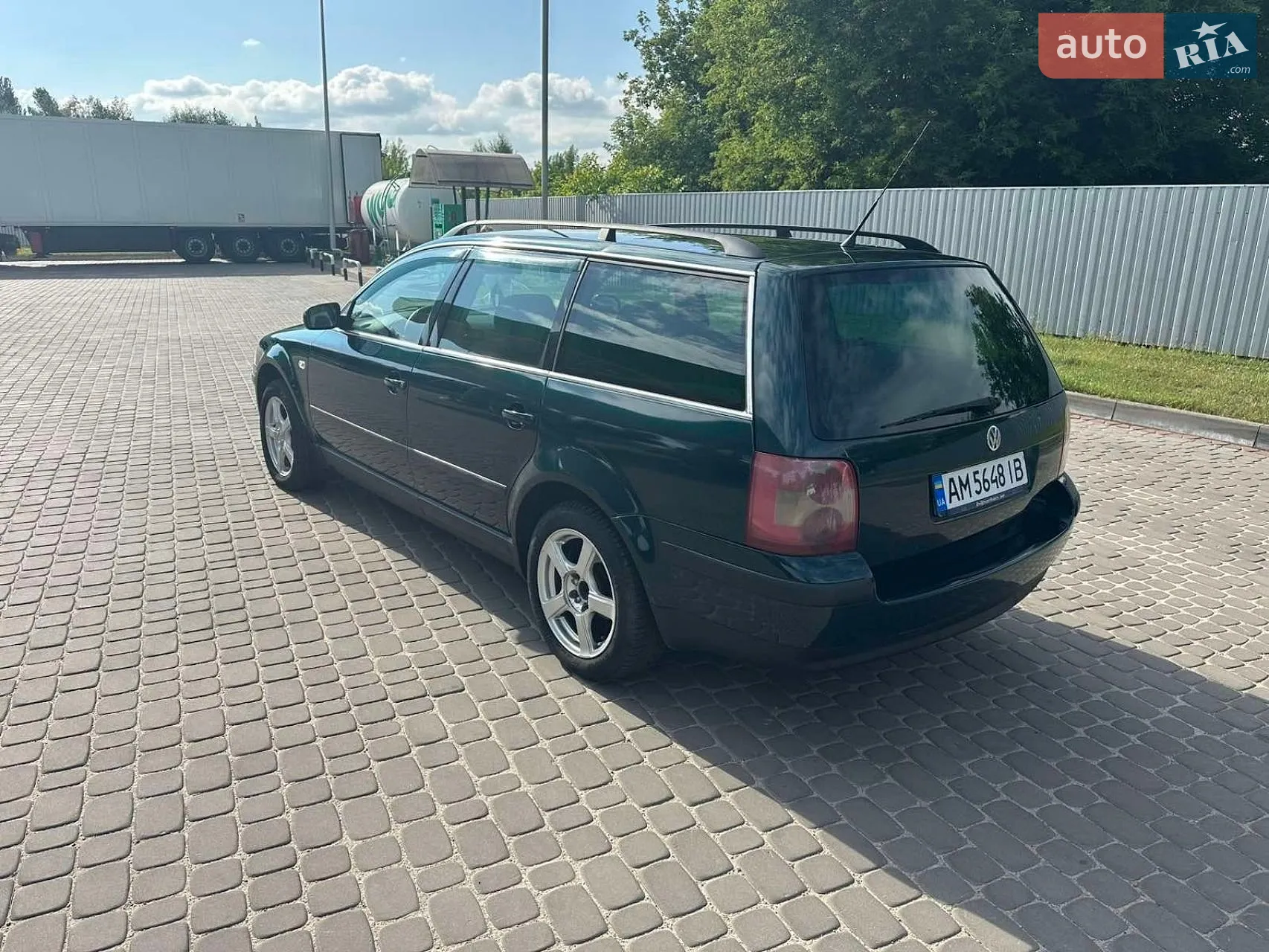 Volkswagen Passat, 2001