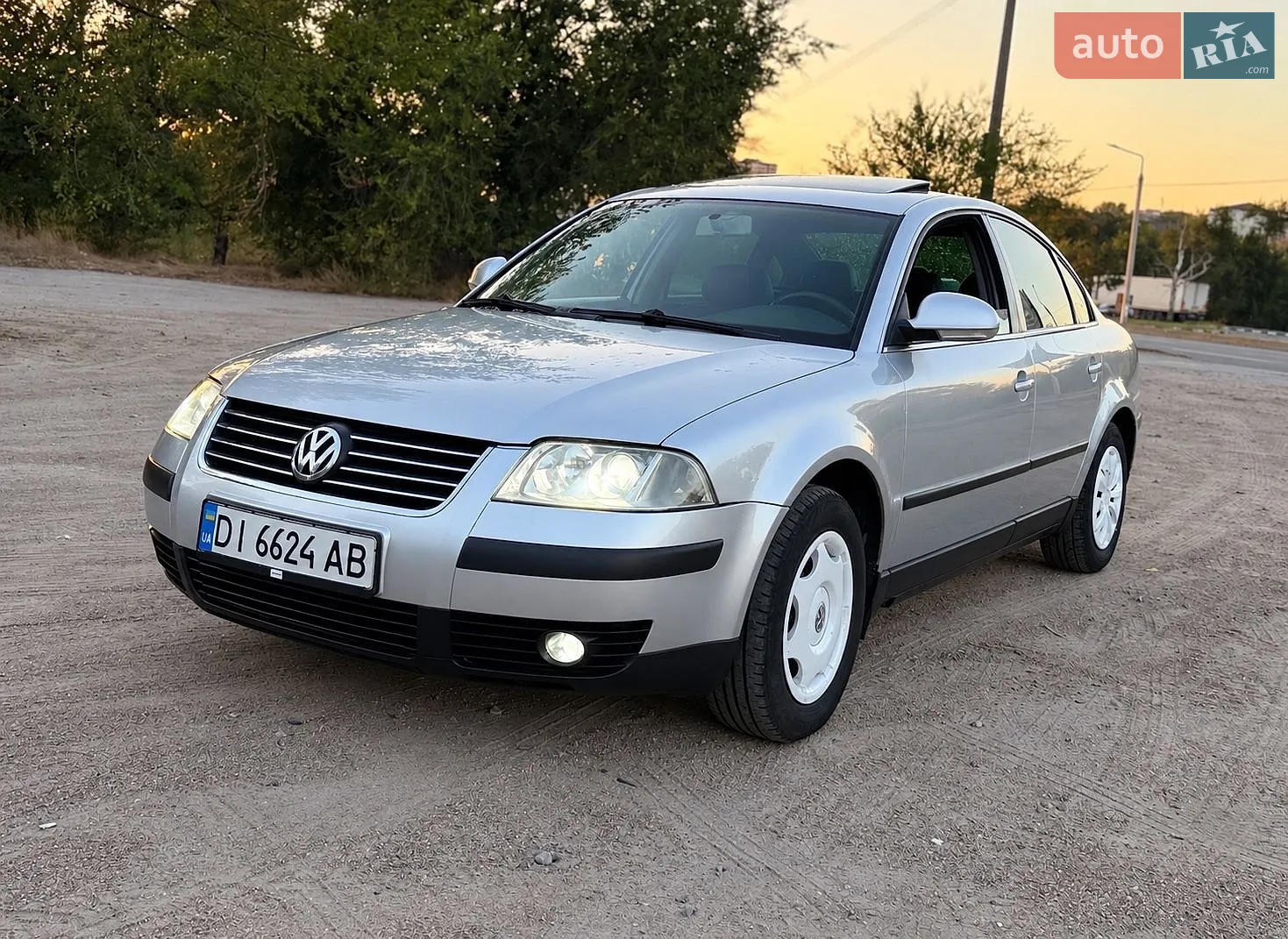 Volkswagen Passat, 2004