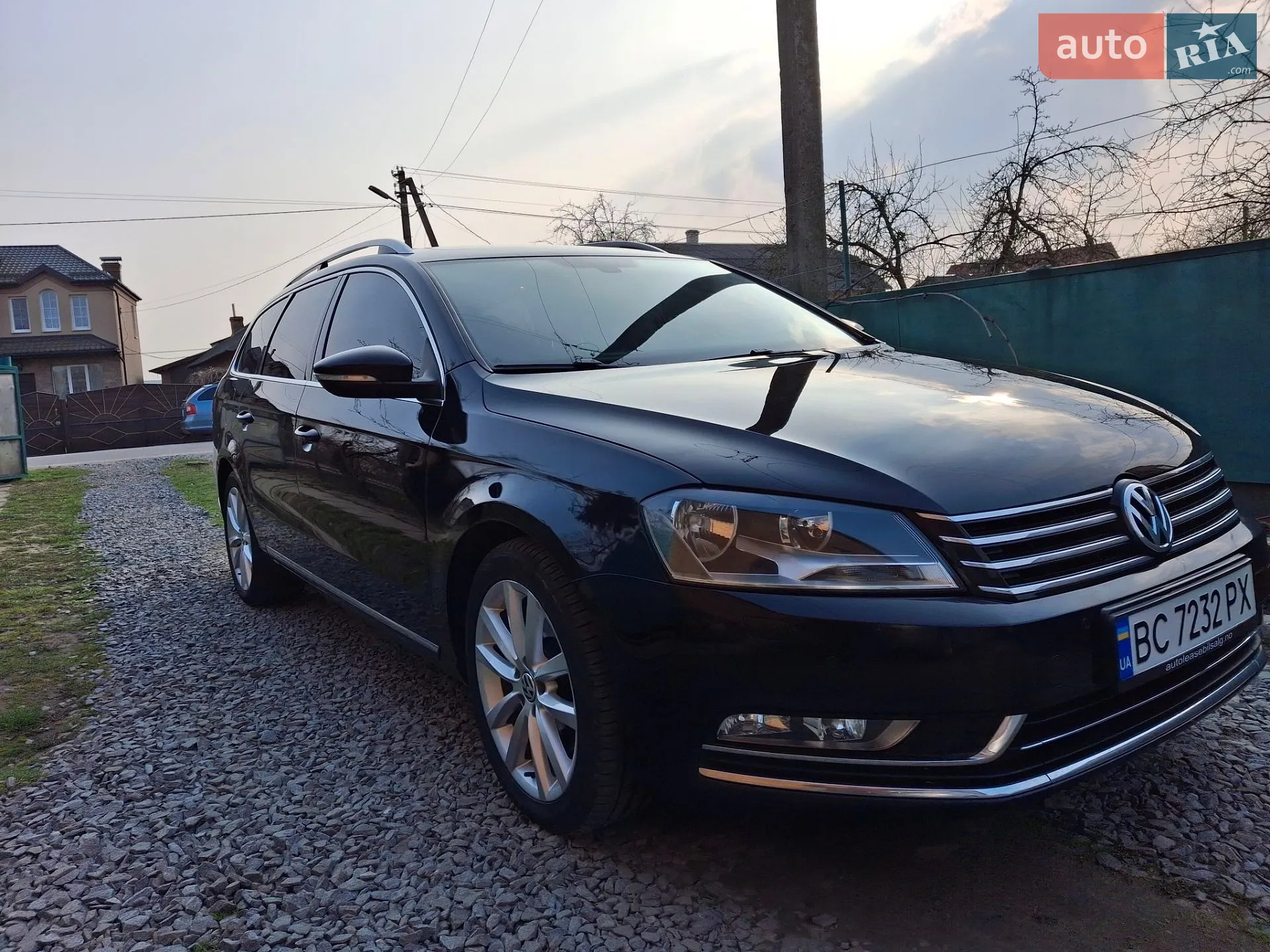 Volkswagen Passat, 2011