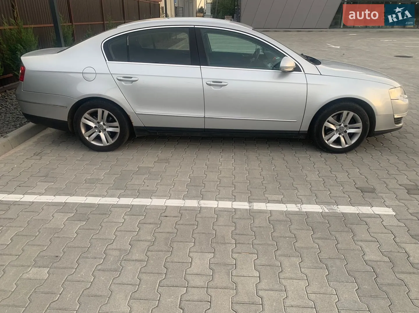 Volkswagen Passat, 2005