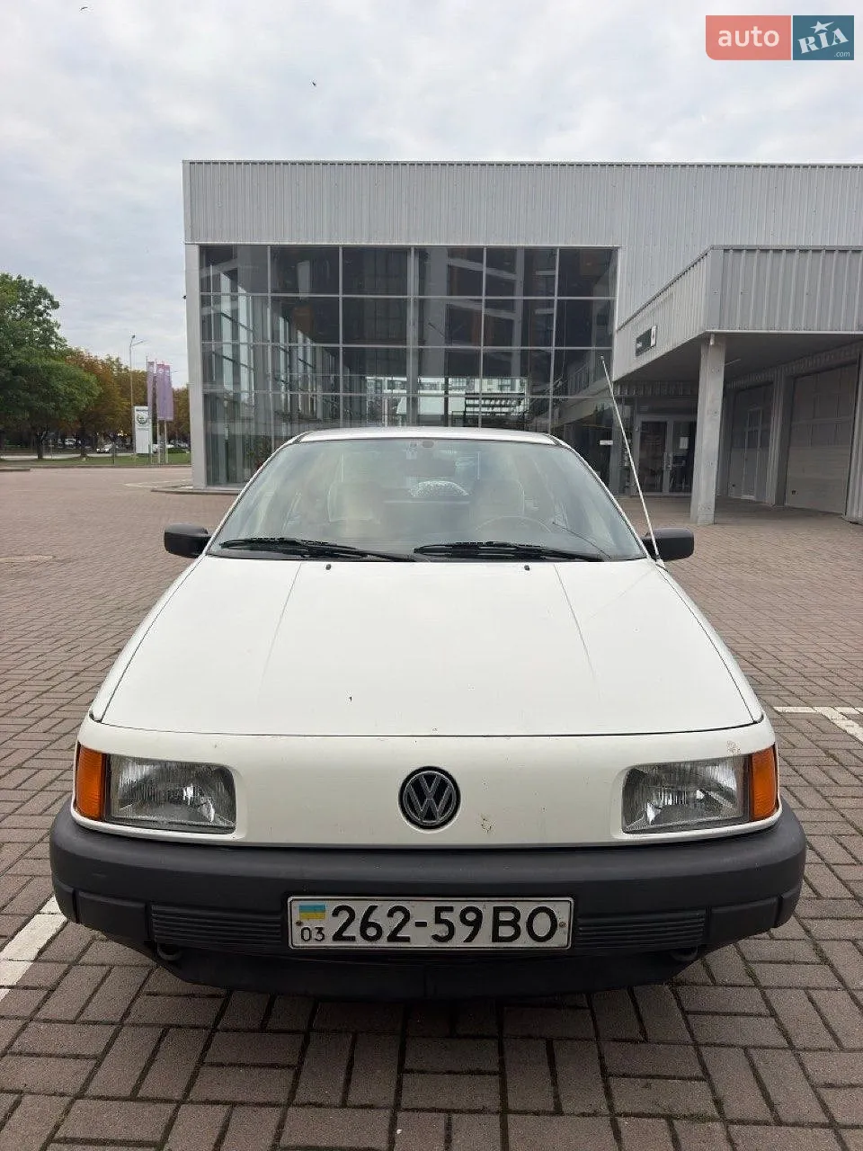Volkswagen Passat, 1988