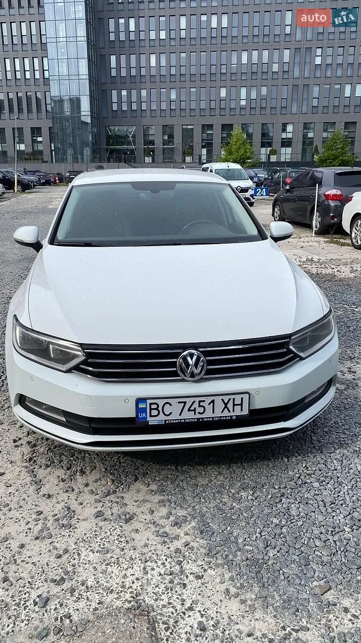 Volkswagen Passat, 2015