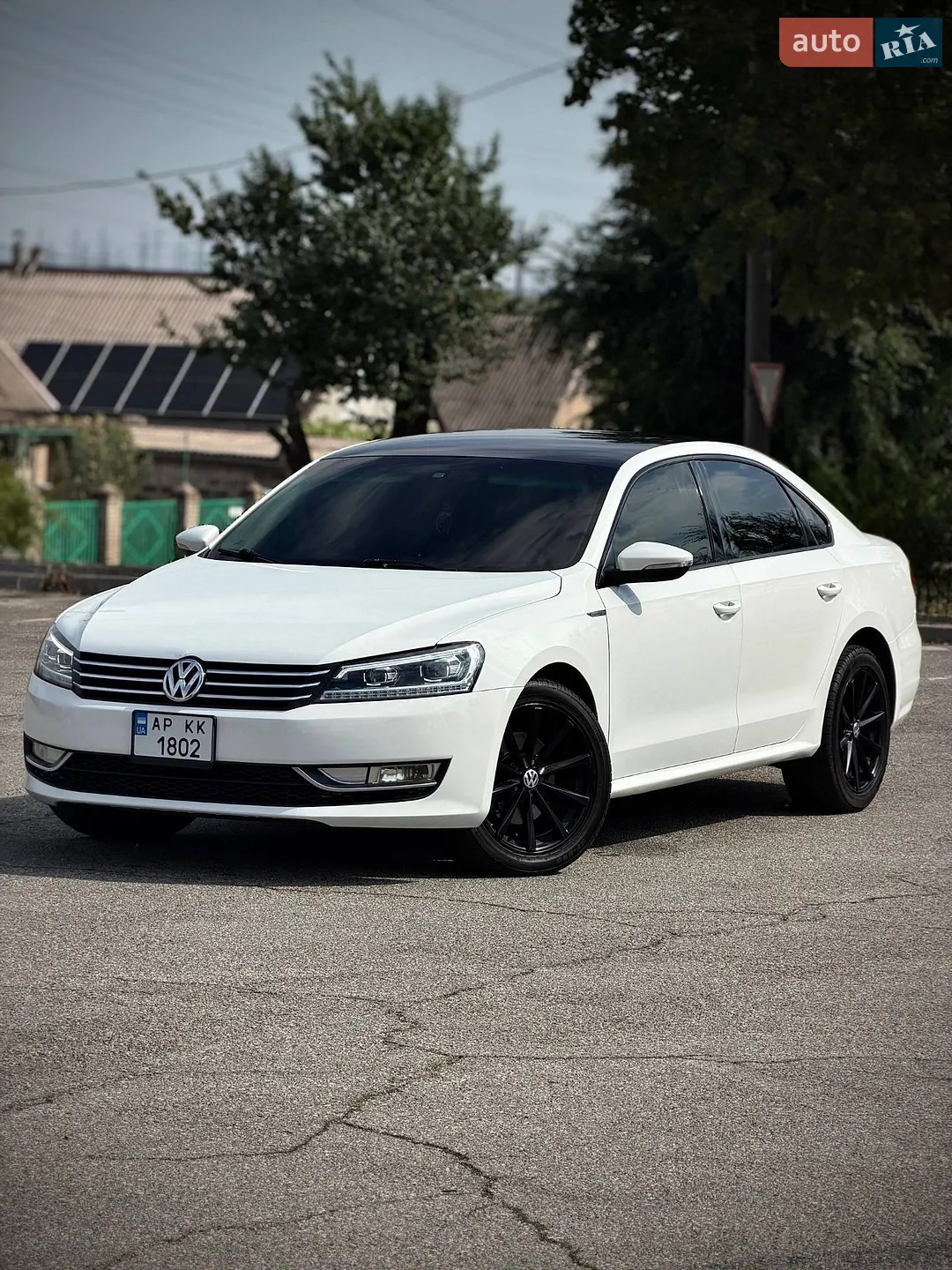 Volkswagen Passat, 2011