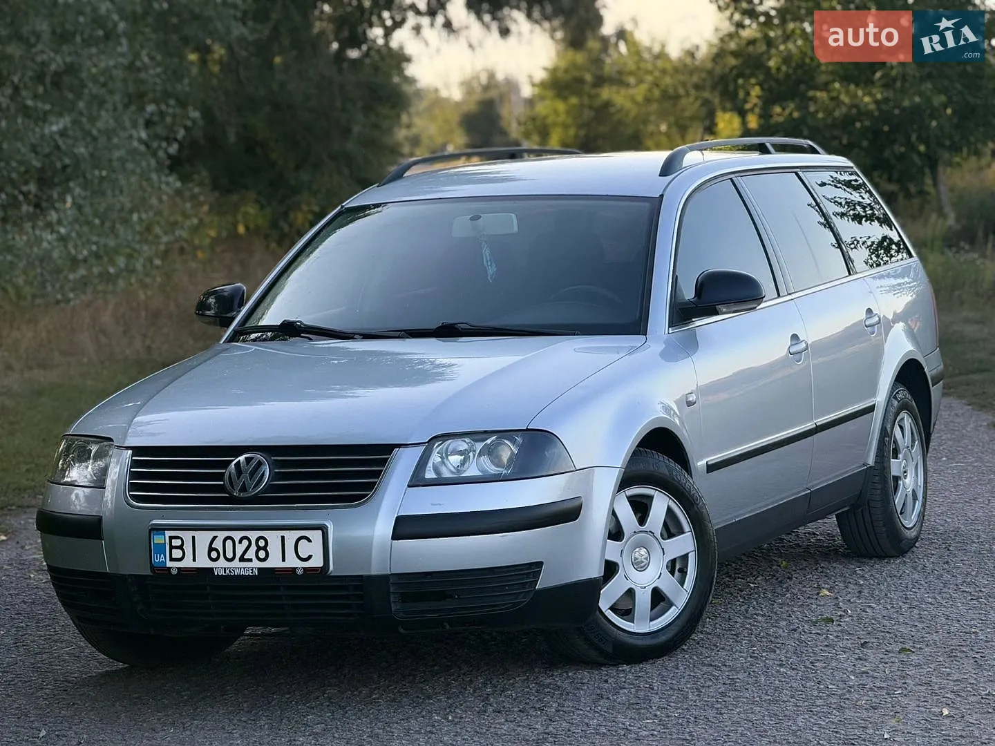 Volkswagen Passat, 2001