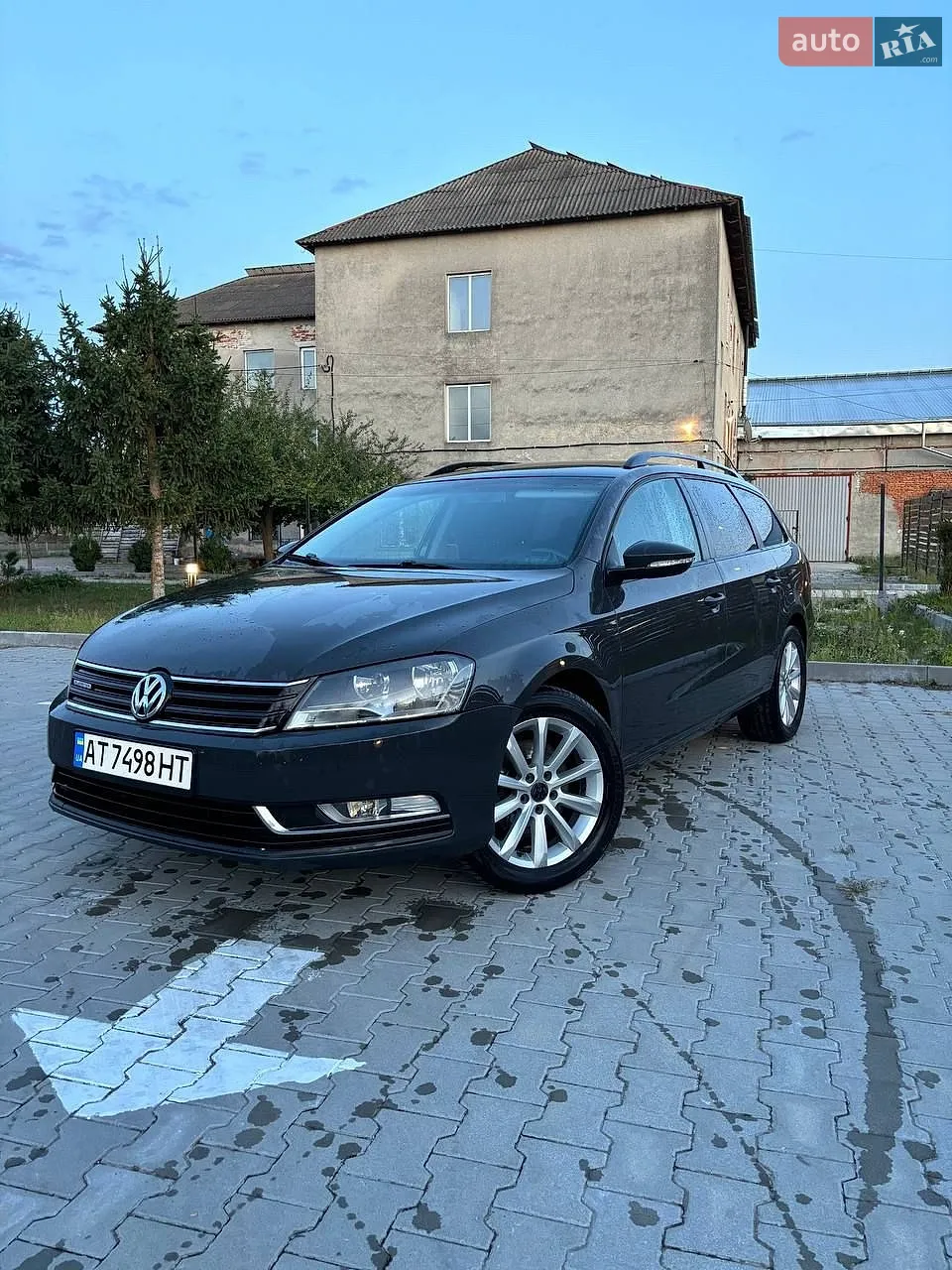 Volkswagen Passat, 2011