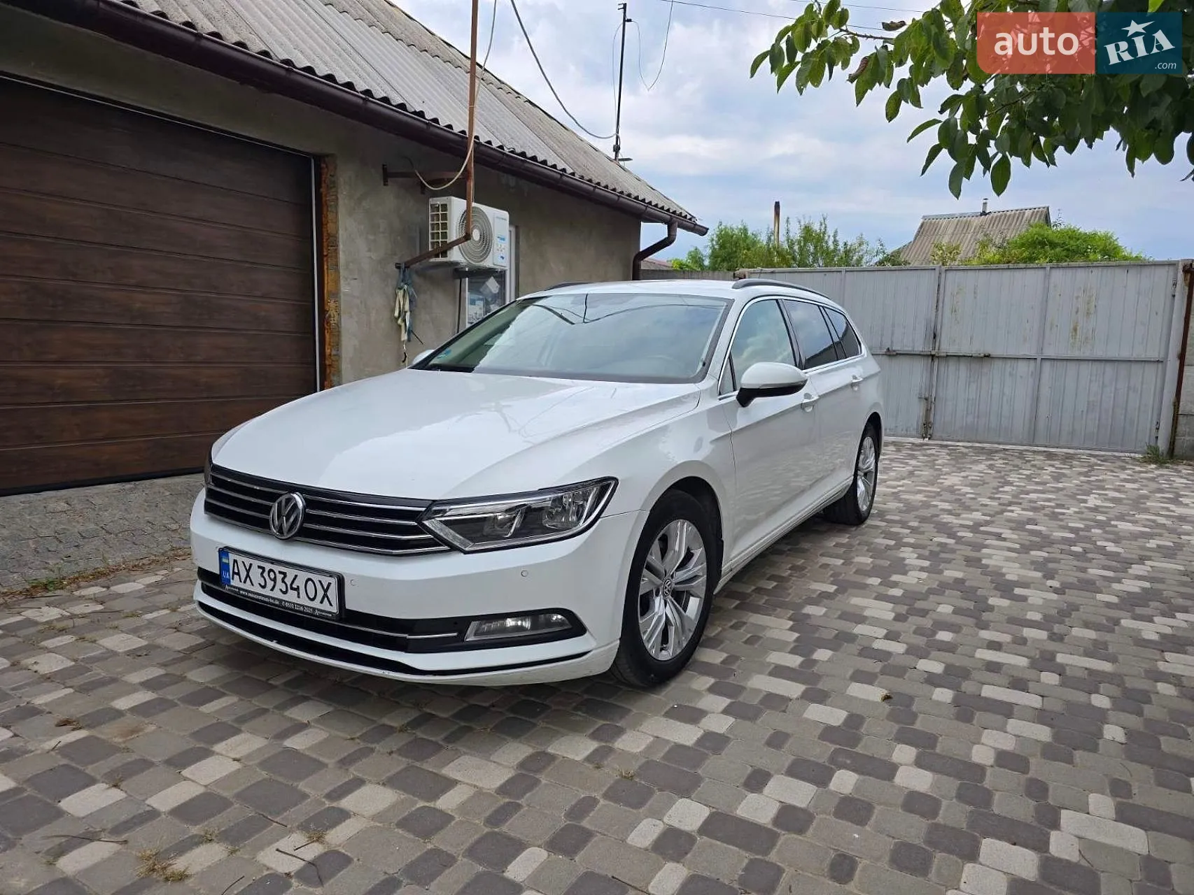 Volkswagen Passat, 2016