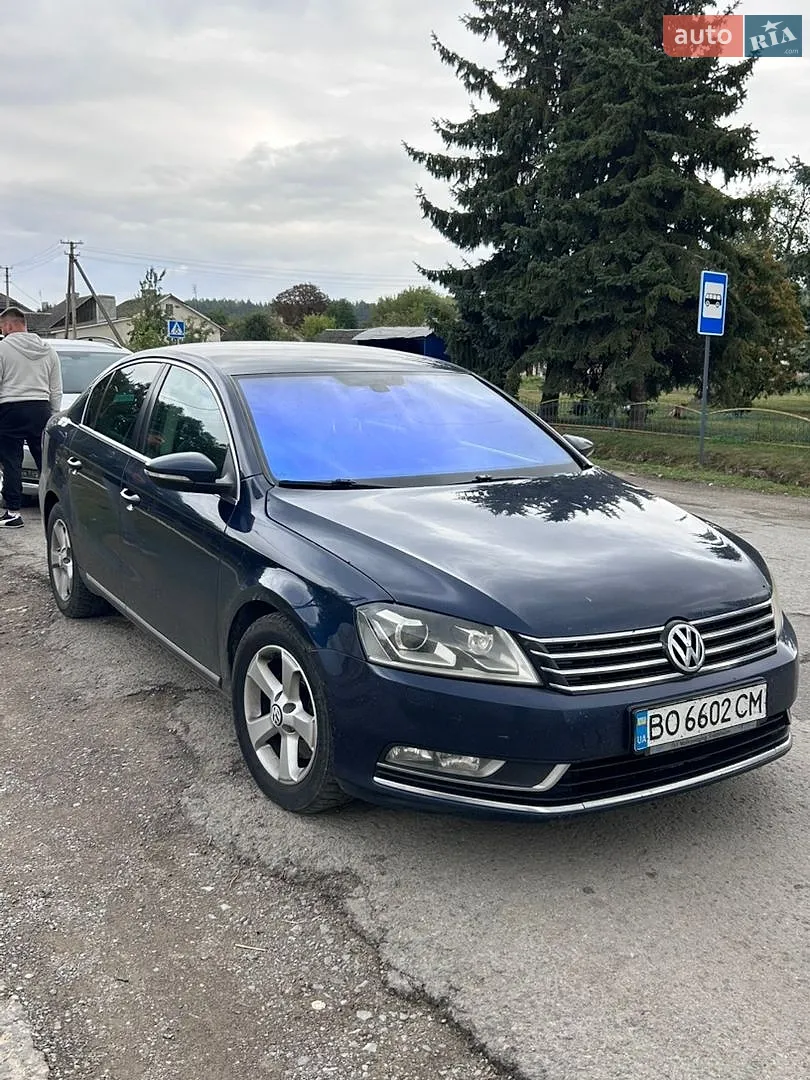 Volkswagen Passat, 2011