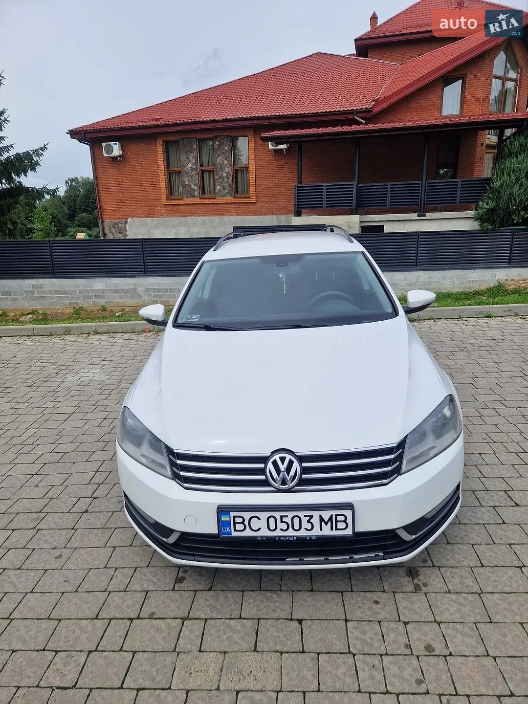 Volkswagen Passat, 2011