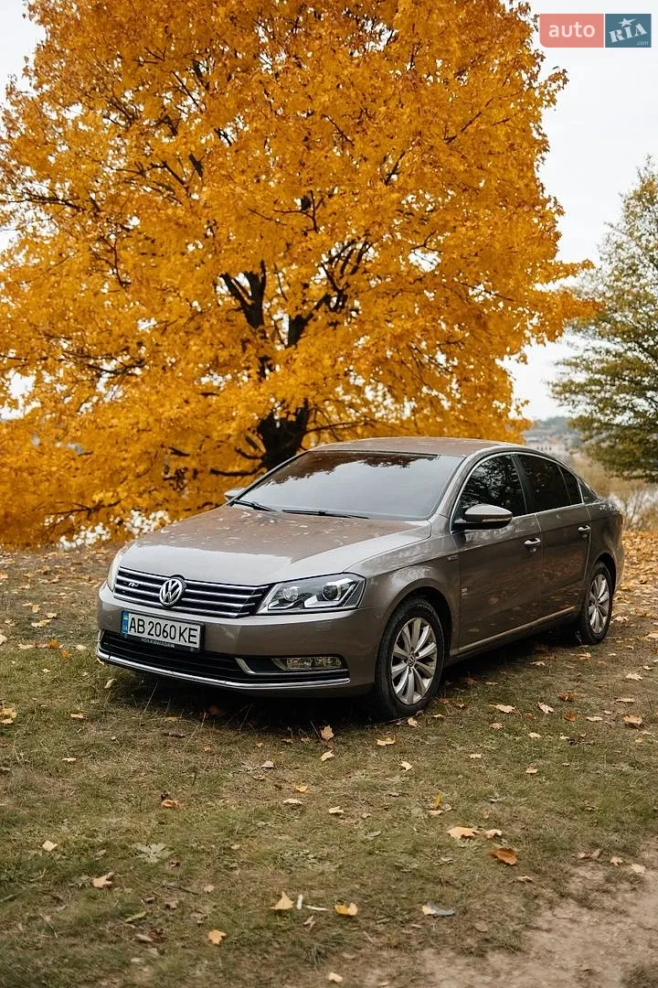 Volkswagen Passat, 2011