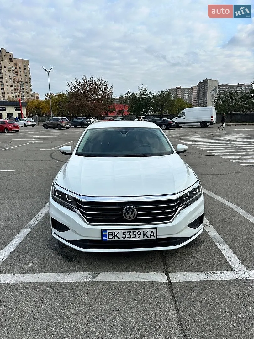 Volkswagen Passat, 2020